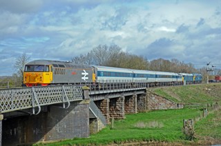 UK Rail Leasing 56098 at Wansford on April 8. JOHN RUDD.