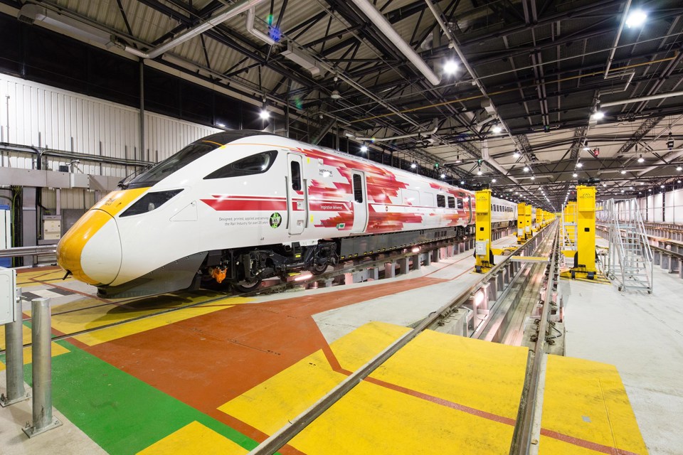 Hitachi 800002 inside North Pole. HITACHI.