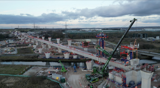 250130 River Tame Viaduct span complete