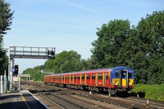 SWR ticket offices close for entire weeks