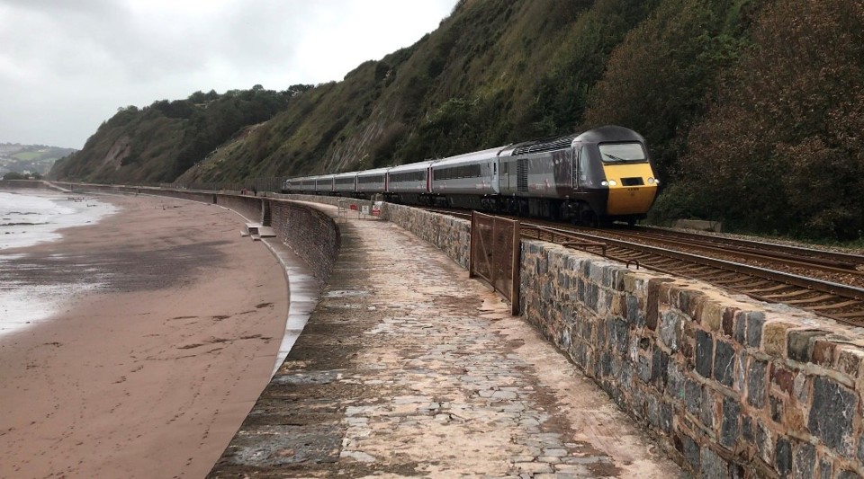 Cross Country train passing Dawlish.