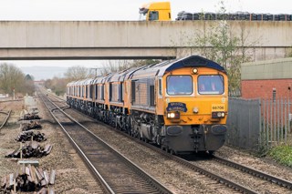Brand new Class 66s delivered to Doncaster