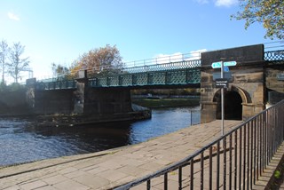York rail bridge refurbishment