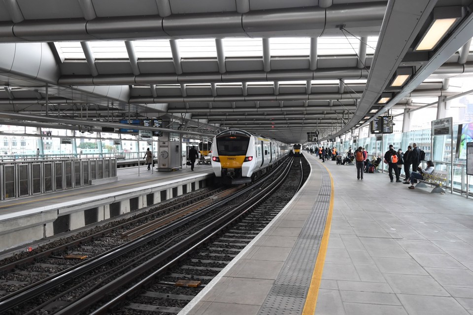 Class 700s at London Blackfriars. PAUL BIGLAND/RAIL.