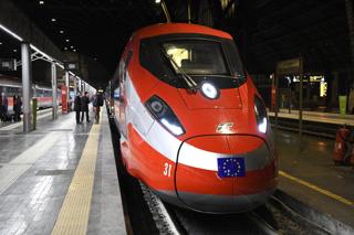Trenitalia operator announces plan for high-speed London-Paris service to rival Eurostar