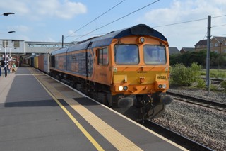 Freight lifted falls to lowest level for 20 years