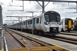Widespread support for 30-year rolling stock strategy