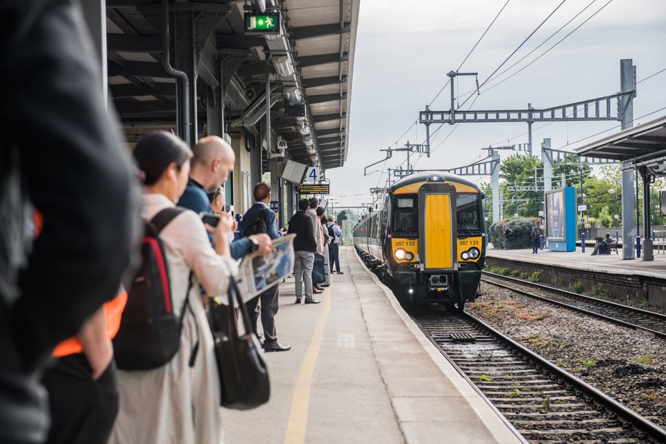 A GWR Class 387/1 arrives at Maidenhead on May 22. JACK BOSKETT.