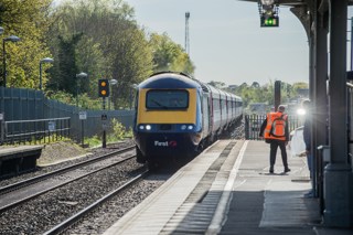 Train punctuality falls to lowest level for nine years 