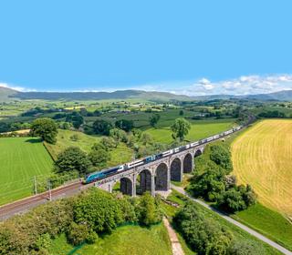 Avanti West Coast 390130 crosses Docker Viaduct (Cumbria) with the 1040 Glasgow Central-London Euston on June 17 2021