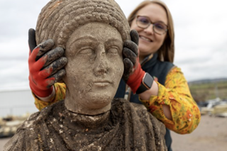 Roman statues found at HS2 site