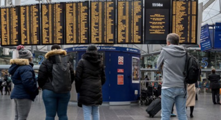 “Timely decisions” needed on East and West Coast timetable plans