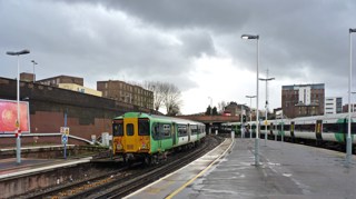 Commuters plan legal challenge against Government handling of Southern